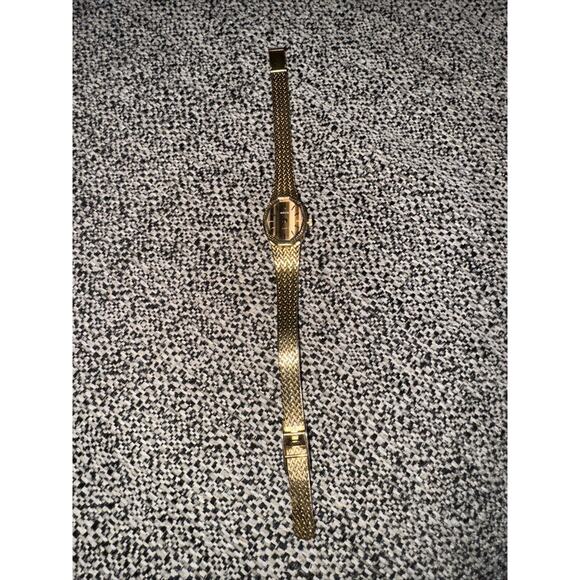 Vintage Solvil Et Titus Ladies Goldtone Watch Quartz Works New Battery - Picture 5 of 7